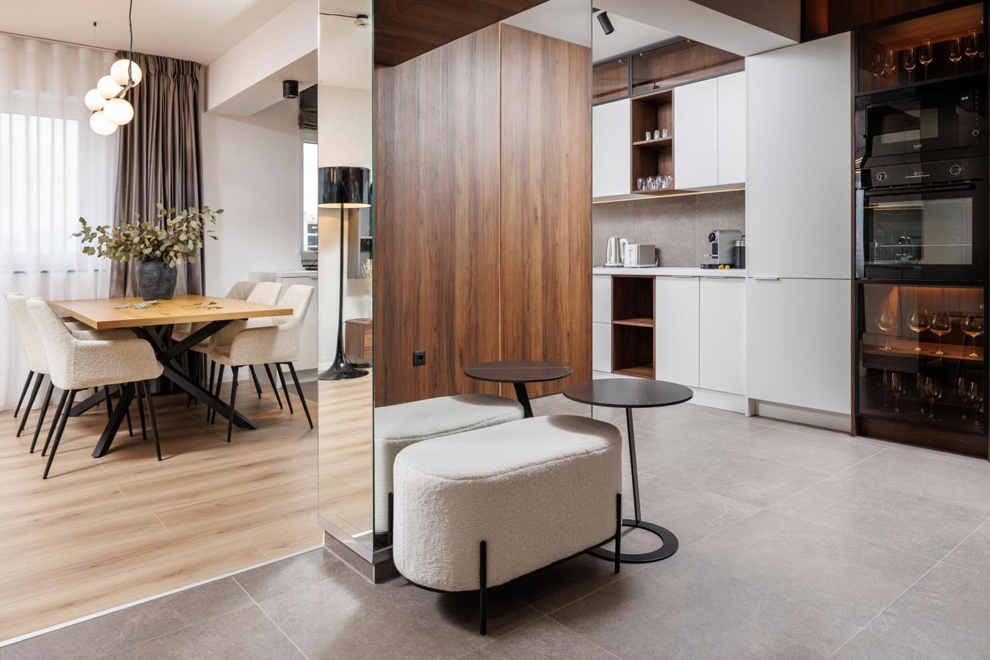 Mandala Designer Apartments With Free Private Parking, Near Mall Coresi Brasov Luaran gambar